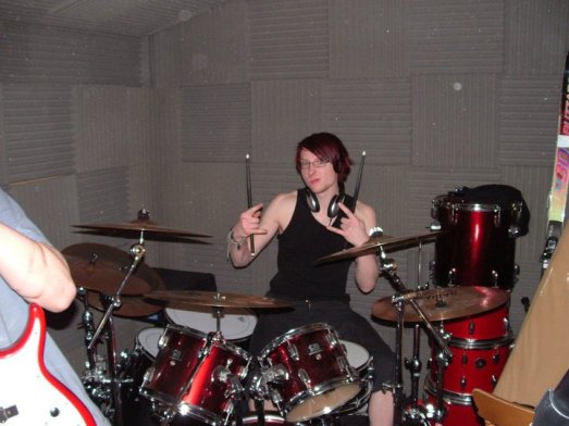 34684_115802521800451_7676610_n